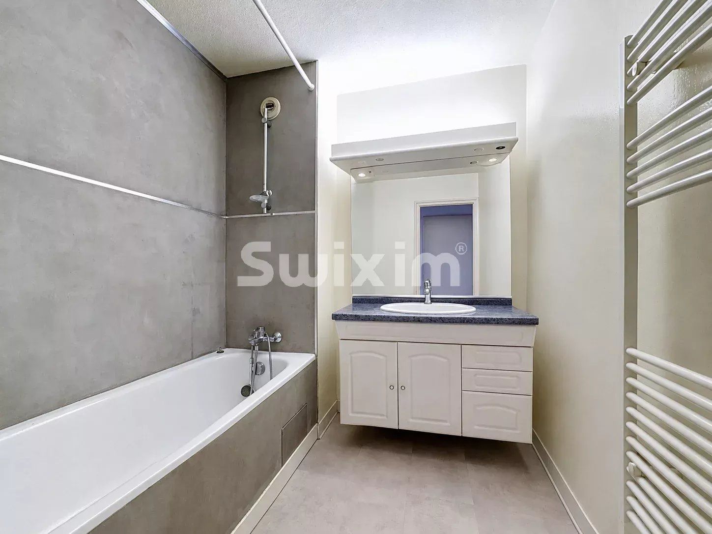 apartment 2 Rooms for sale on Gex (01170)