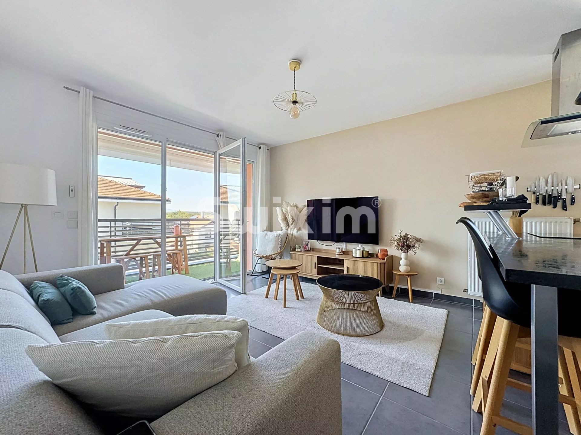 apartment 3 Rooms for sale on Saint-Julien-en-Genevois (74160)