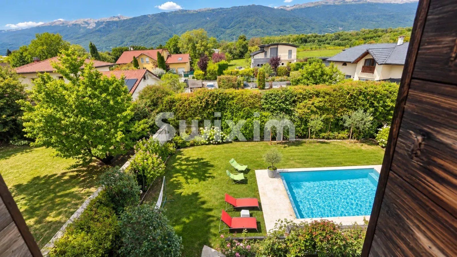maison 6 Pièces en vente sur Saint-Genis-Pouilly (01630)