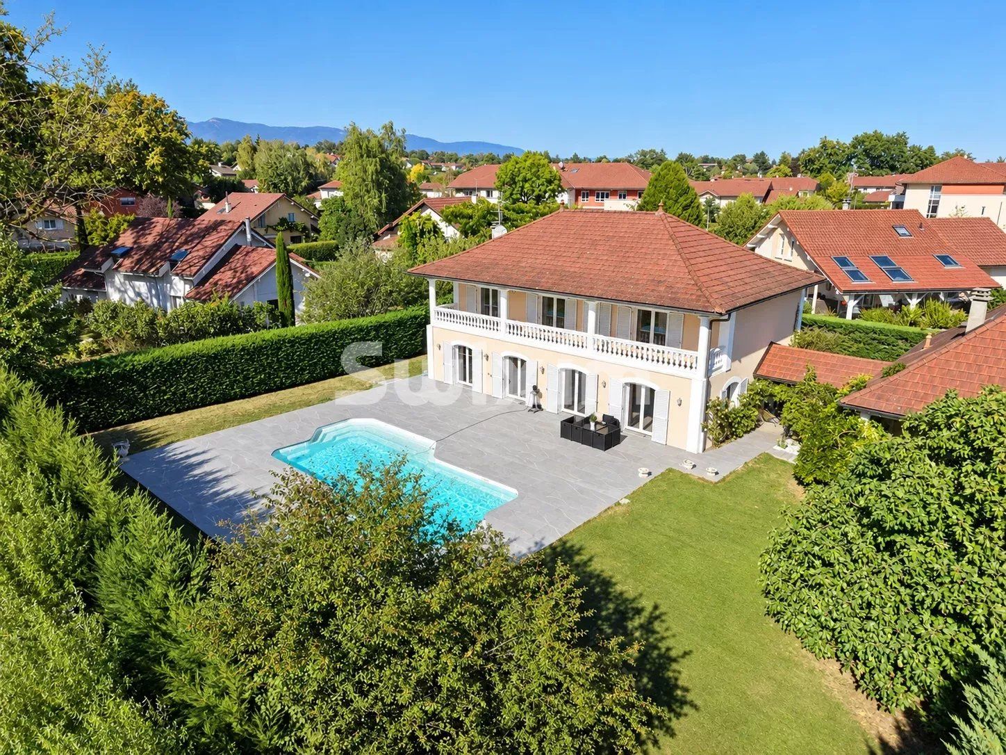 maison 8 Pièces en vente sur Prévessin-Moëns (01280)