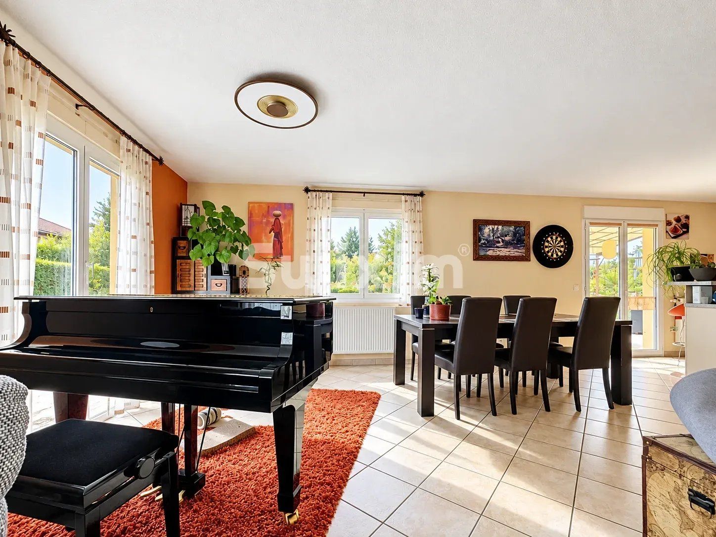 maison 5 Pièces en vente sur Saint-Genis-Pouilly (01630)