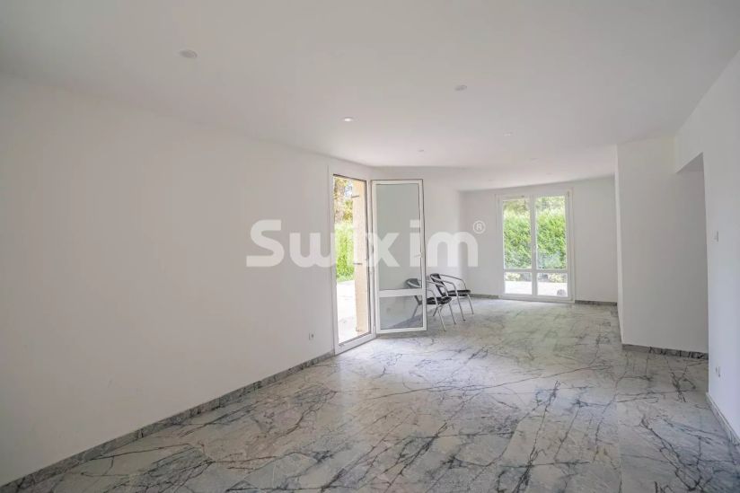 Vente Maison Ornex 6&nbsp;Pièces 116&nbsp;m²