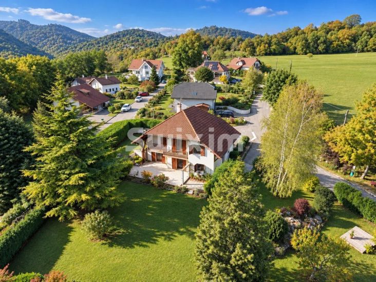 Vente Maison Gex 7&nbsp;Pièces 200&nbsp;m²