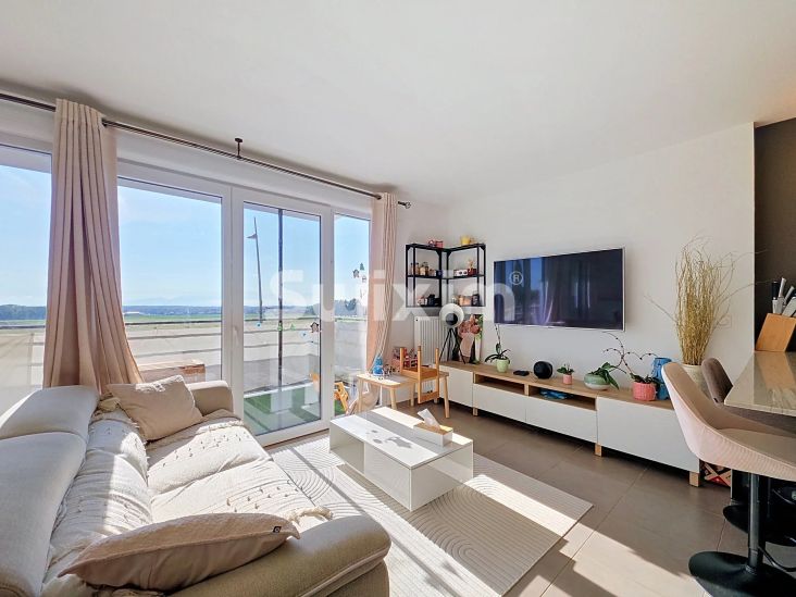 Vente Appartement Cessy 4&nbsp;Pièces 87&nbsp;m²