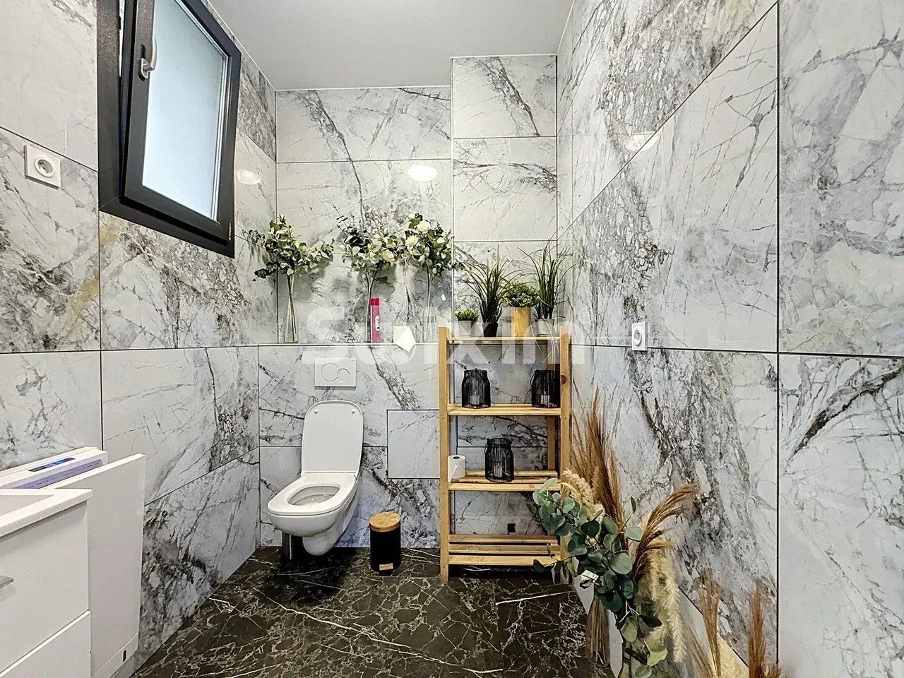 immeuble 5 Pièces en vente sur Valserhône (01200)