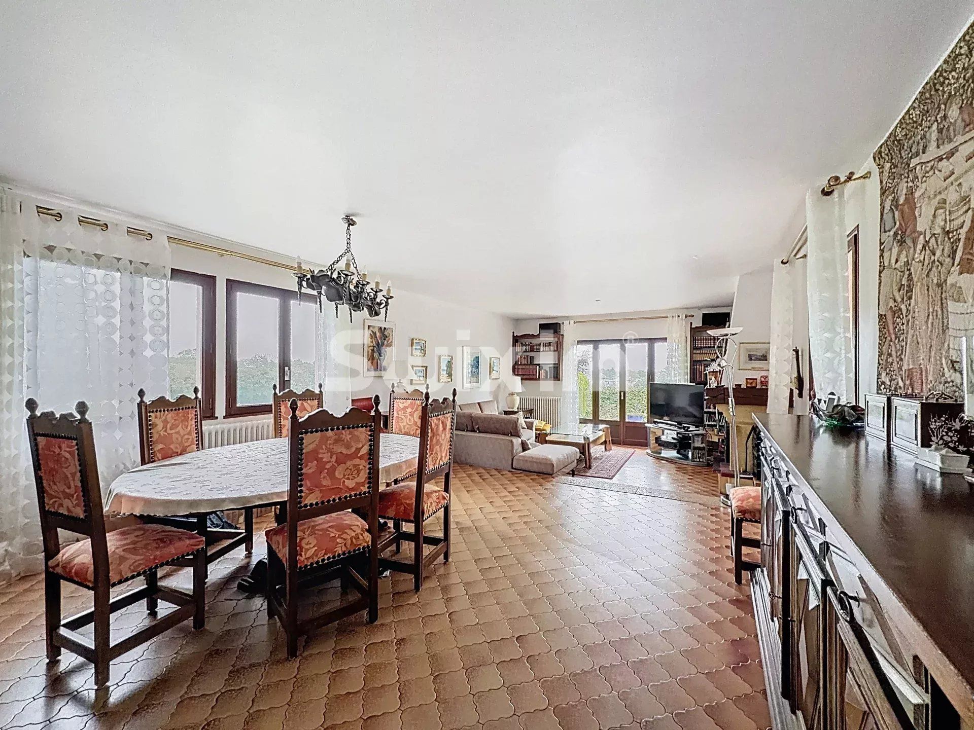 Vente Maison Sauverny 7&nbsp;Pièces 208&nbsp;m²