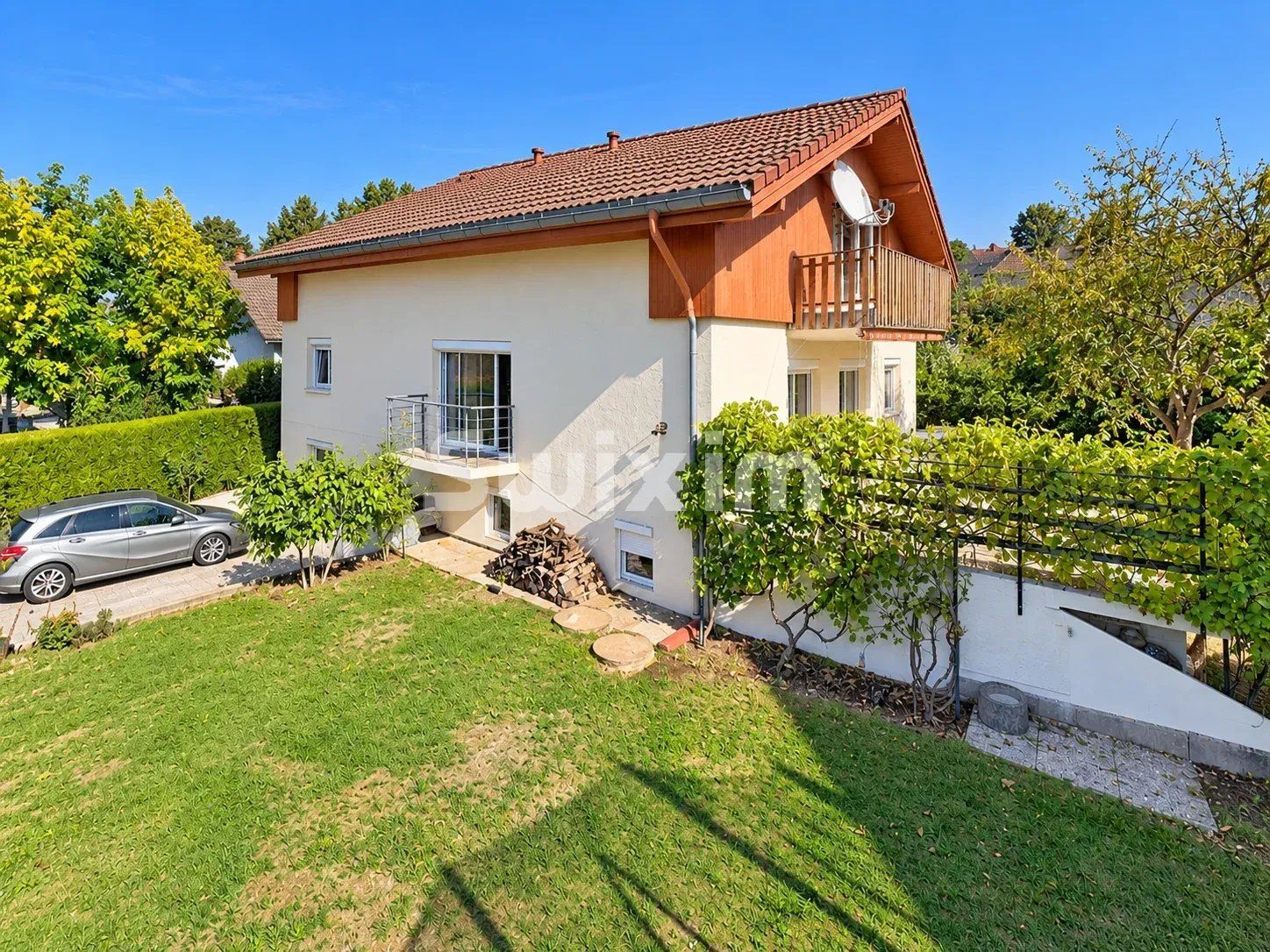 maison 11 Pièces en vente sur Saint-Genis-Pouilly (01630)
