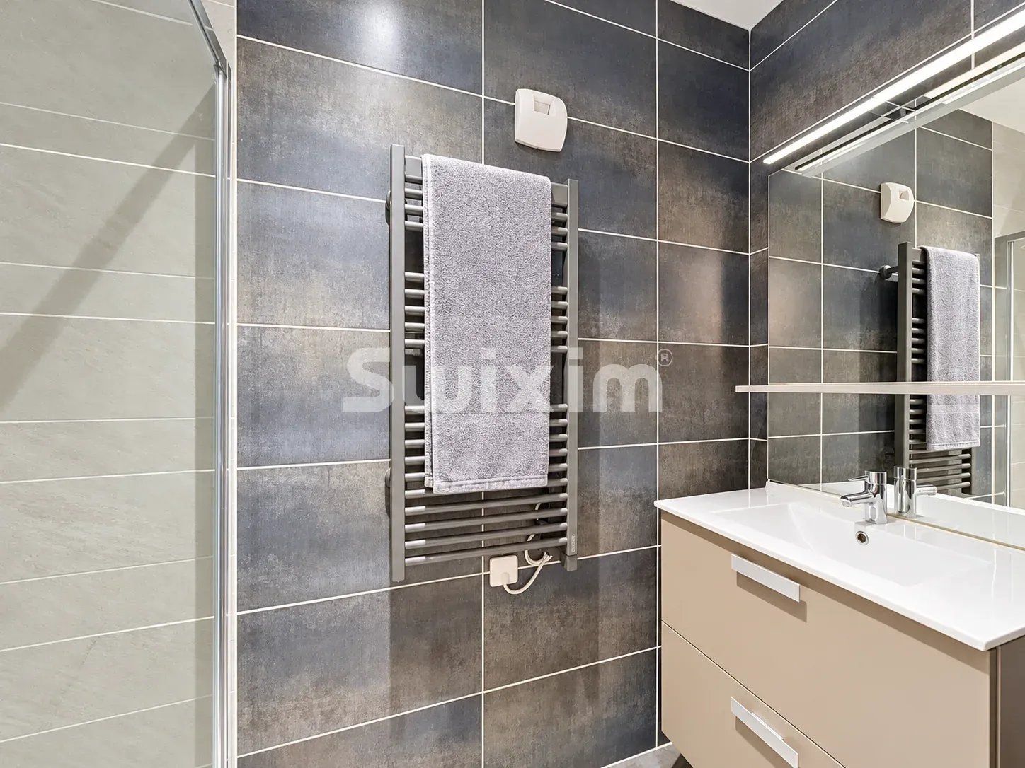 appartement 5 Pièces en vente sur Chevry (01170)