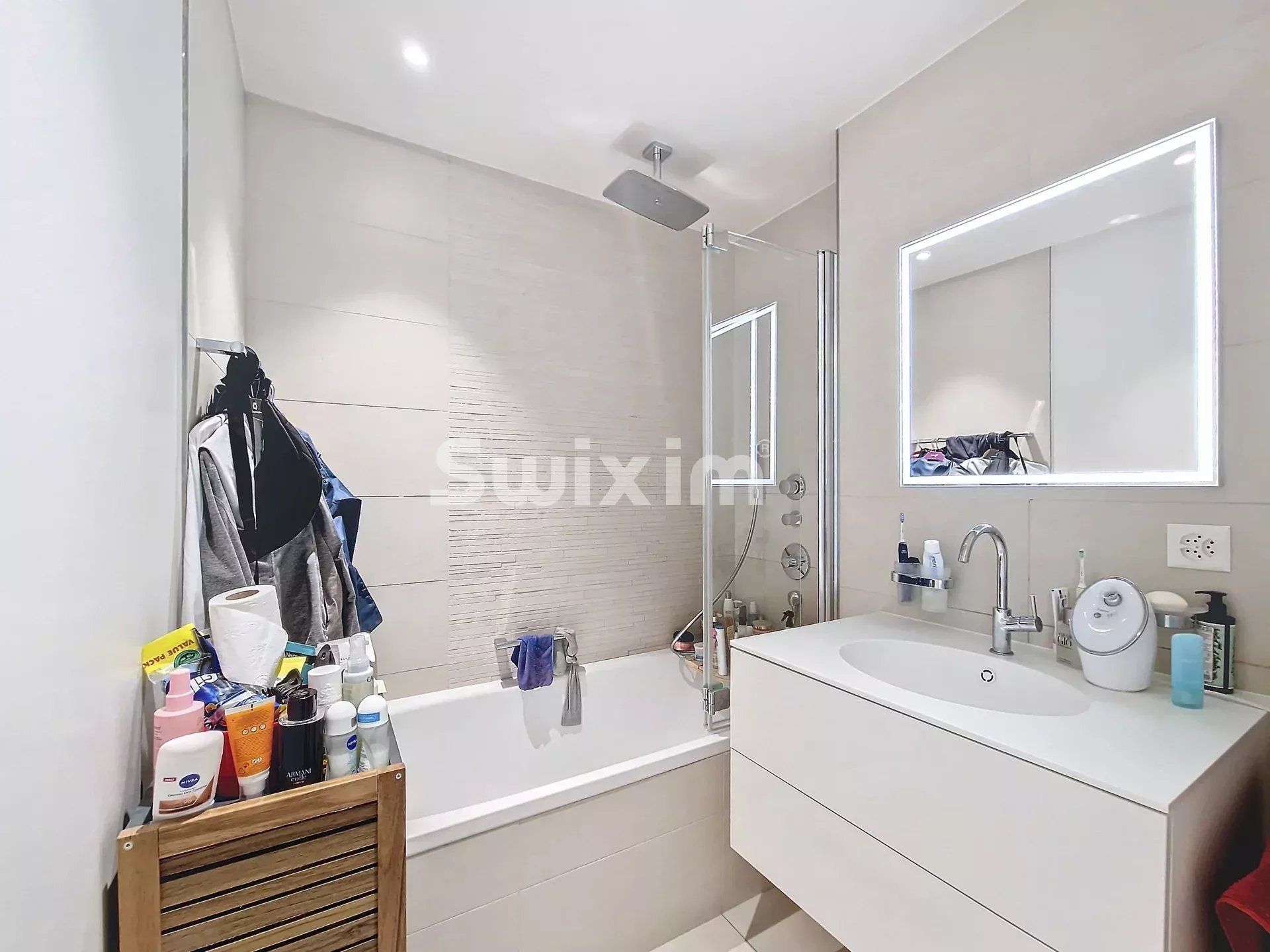 maison 5.5 Pièces en location sur Bassins (1269)