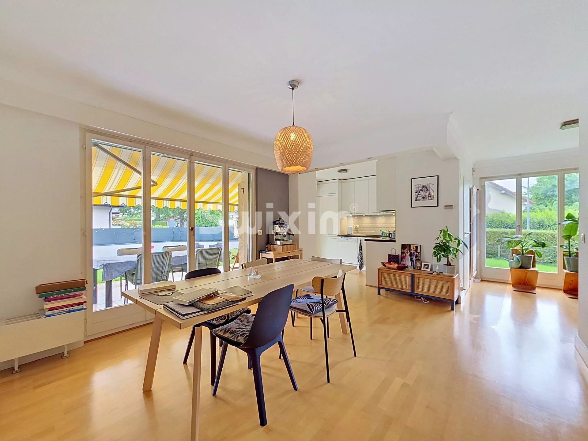 Rental Villa Vessy 8&nbsp;Rooms 150&nbsp;m²