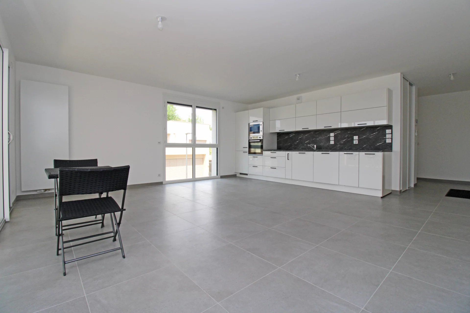 Sale Apartment Ferney-Voltaire 4&nbsp;Rooms 86.32&nbsp;m²