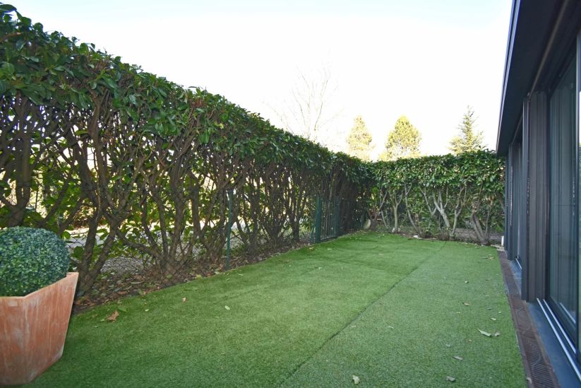 Sale Apartment Ferney-Voltaire 3&nbsp;Rooms 80&nbsp;m²