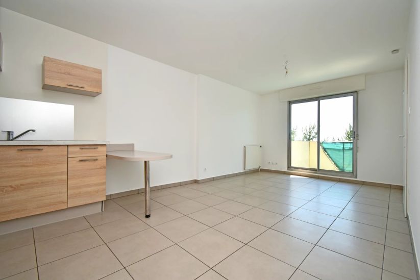 Sale Apartment Ferney-Voltaire 2&nbsp;Rooms 40&nbsp;m²
