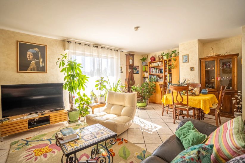 Sale Apartment Ferney-Voltaire 5&nbsp;Rooms 124&nbsp;m²