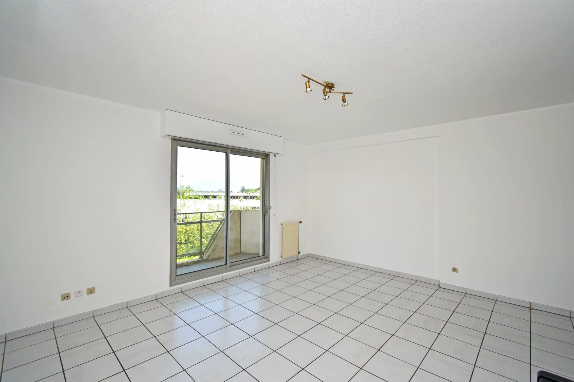 Sale Apartment Ferney-Voltaire 4&nbsp;Rooms 88&nbsp;m²