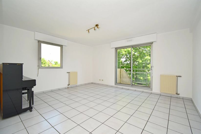 Sale Apartment Ferney-Voltaire 4&nbsp;Rooms 88&nbsp;m²