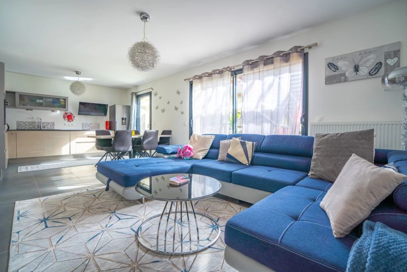 Sale Apartment Ornex 3&nbsp;Rooms 85&nbsp;m²