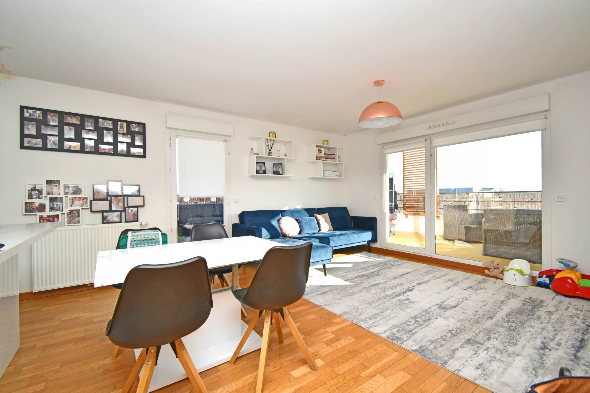 Sale Apartment Saint-Genis-Pouilly 3&nbsp;Rooms 66&nbsp;m²