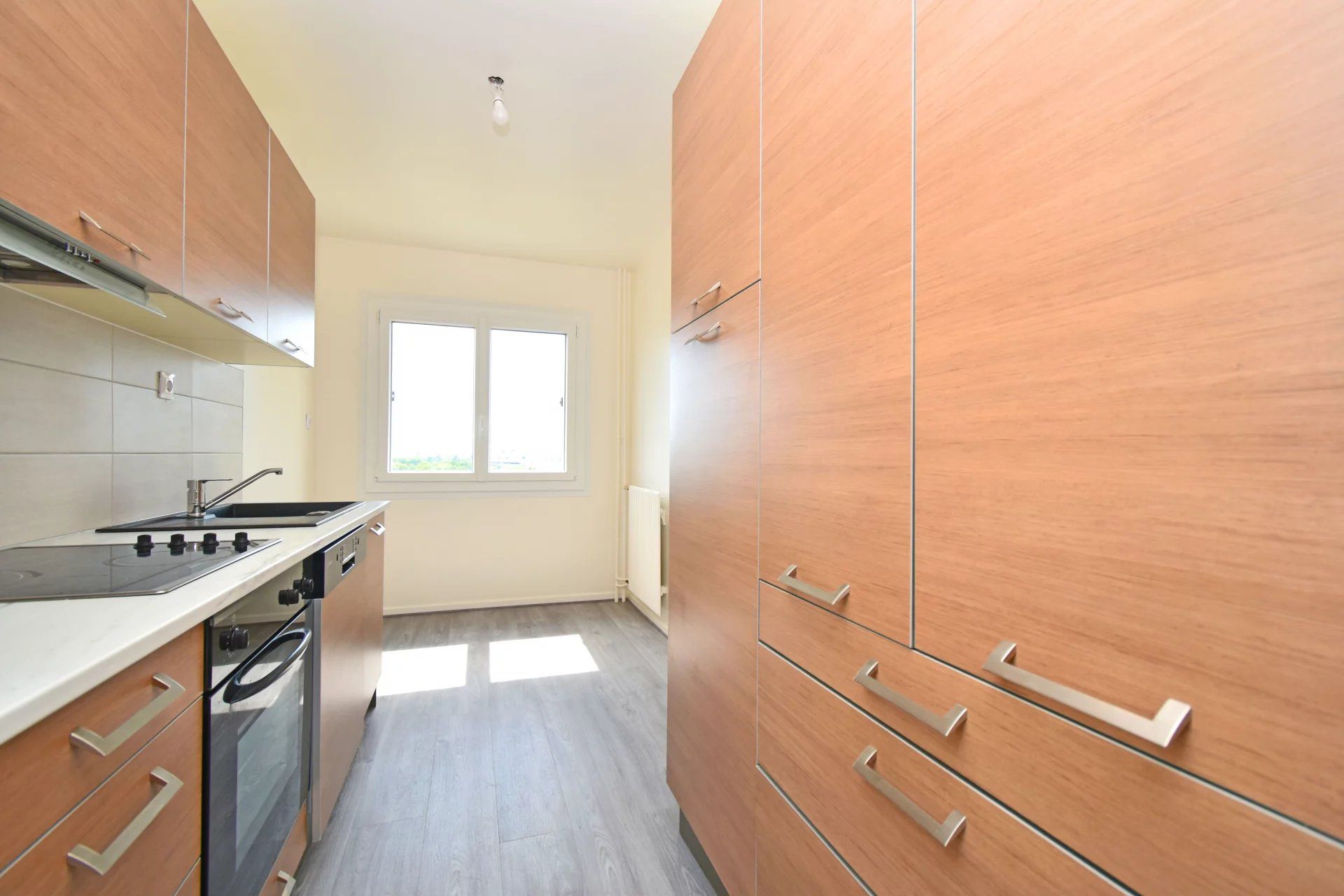 Rental Apartment Saint-Genis-Pouilly 3&nbsp;Rooms 61&nbsp;m²