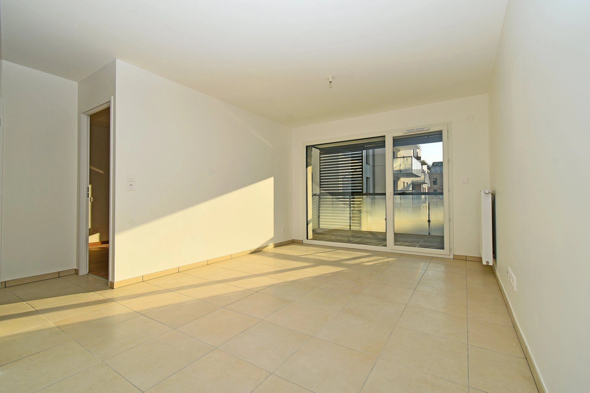 Sale Apartment Ferney-Voltaire 2&nbsp;Rooms 43&nbsp;m²