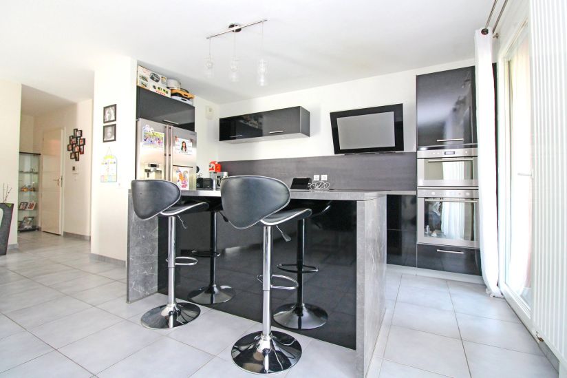 Vente Appartement Prévessin-Moëns 3&nbsp;Pièces 74.72&nbsp;m²