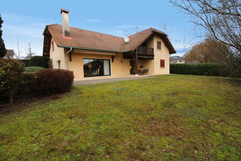 Vente Maison Prévessin-Moëns 7&nbsp;Pièces 214&nbsp;m²
