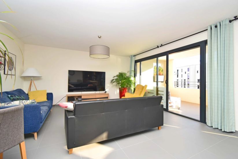 Vente Appartement Saint-Genis-Pouilly 4&nbsp;Pièces 133&nbsp;m²