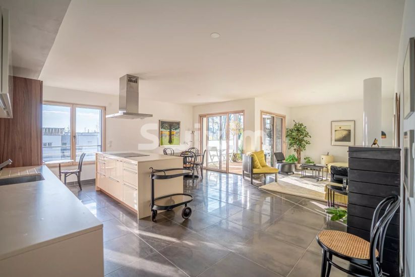 Vente Appartement Divonne-les-Bains 5&nbsp;Pièces 134&nbsp;m²