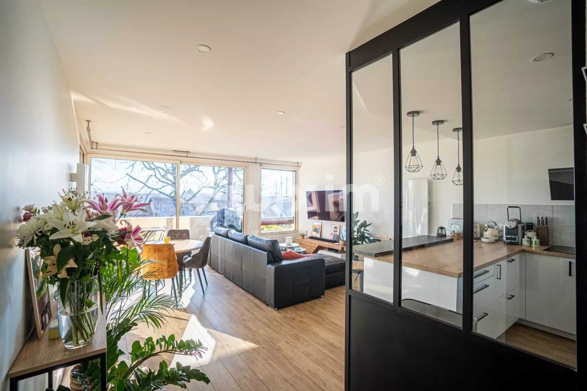 Vente Appartement Ferney-Voltaire 2&nbsp;Pièces 56&nbsp;m²
