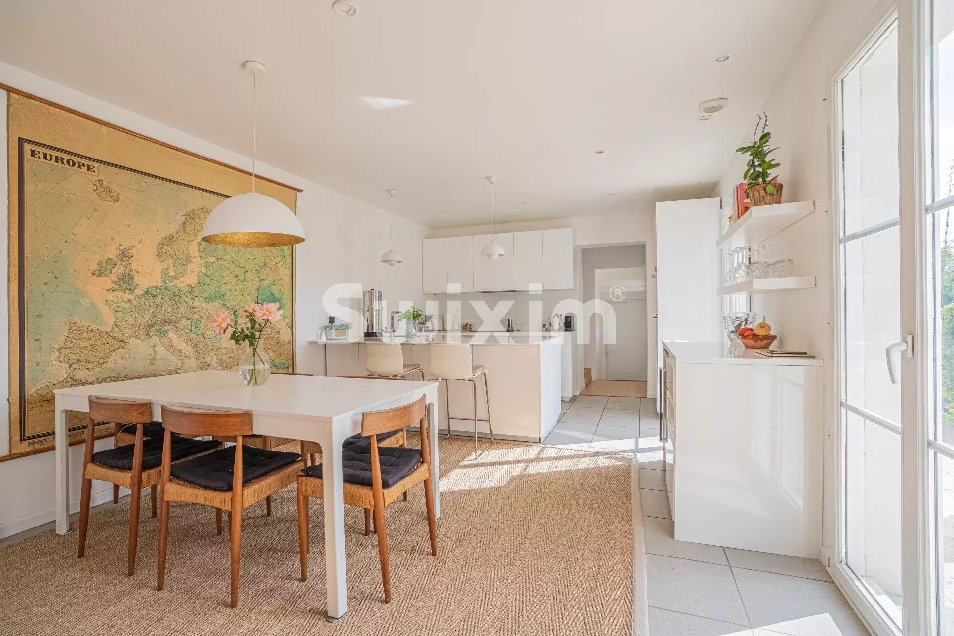 Vente Maison Prévessin-Moëns 8&nbsp;Pièces 221&nbsp;m²