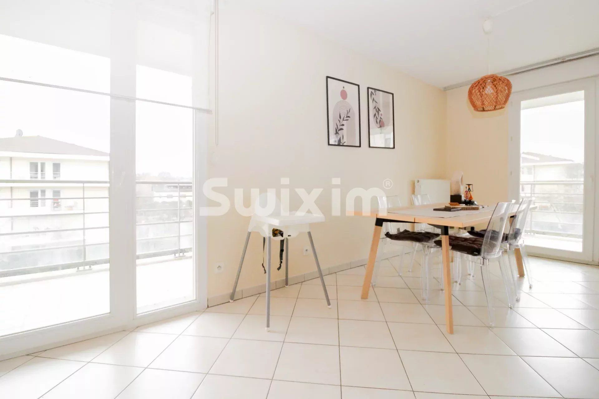 Sale Apartment Ferney-Voltaire 4&nbsp;Rooms 83&nbsp;m²