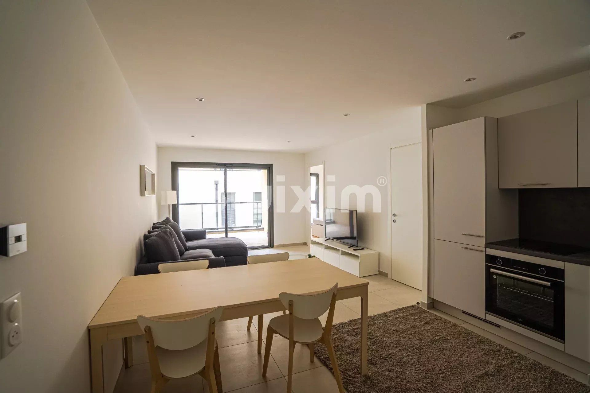 Sale Apartment Ferney-Voltaire 2&nbsp;Rooms 50&nbsp;m²