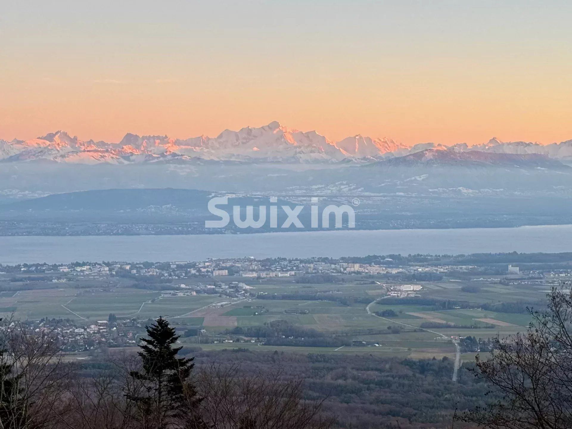 villa 8.5 Pièces en vente sur Essertines-sur-Rolle (1186)