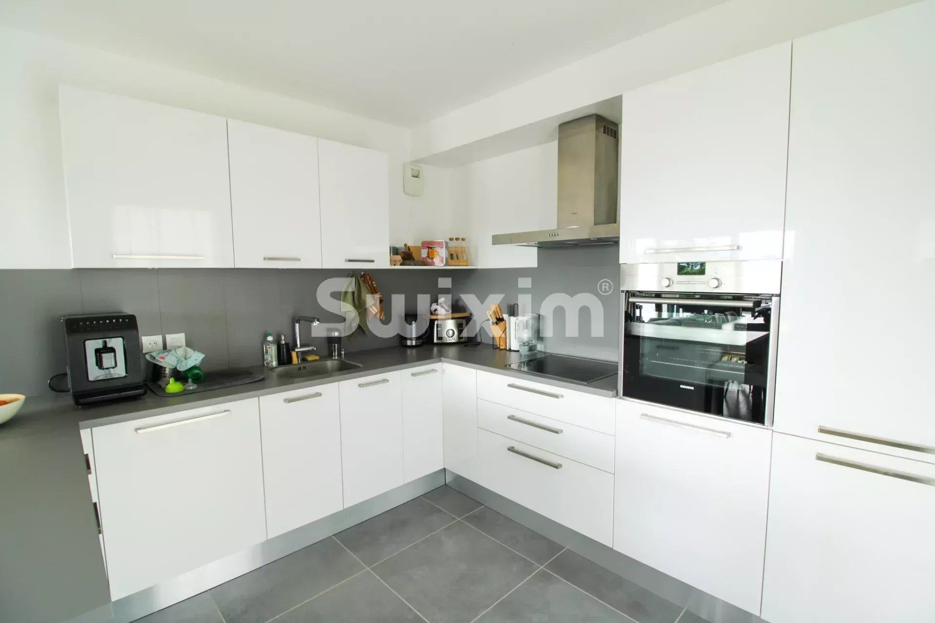 Sale Apartment Divonne-les-Bains 4&nbsp;Rooms 100.7&nbsp;m²