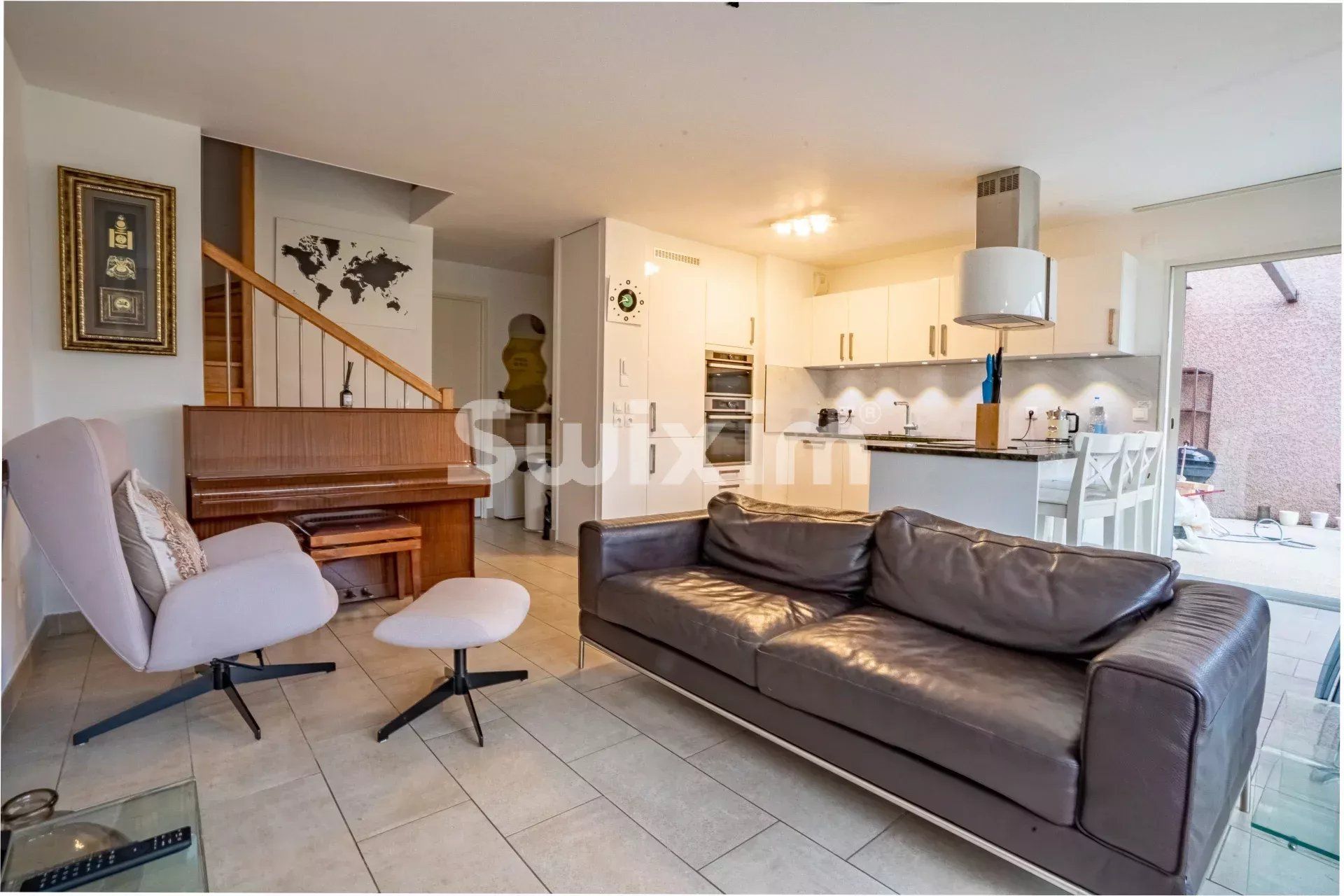 Rental House Prévessin-Moëns 5&nbsp;Rooms 102&nbsp;m²