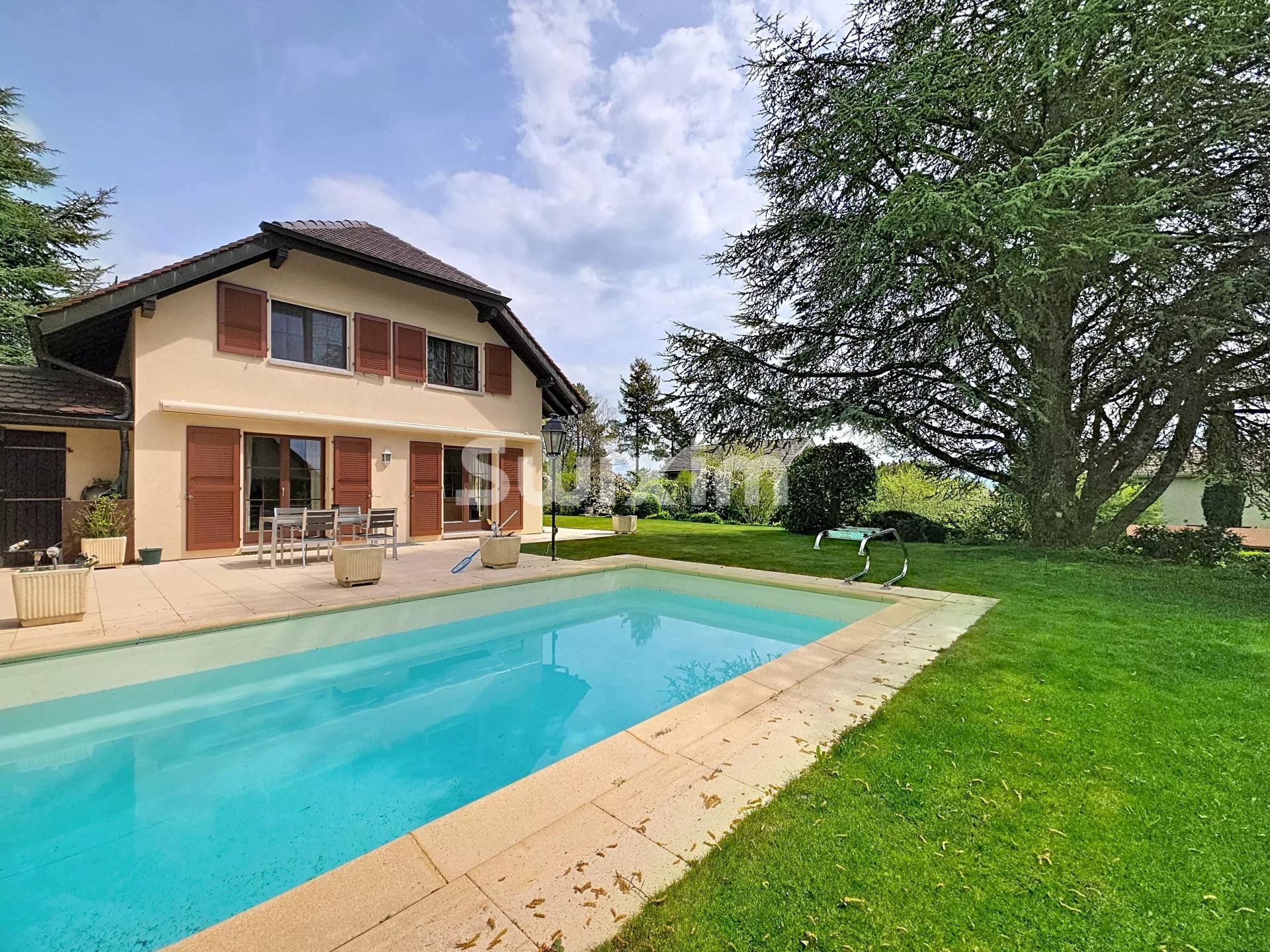 maison 8 Pièces en vente sur Nyon (1260)