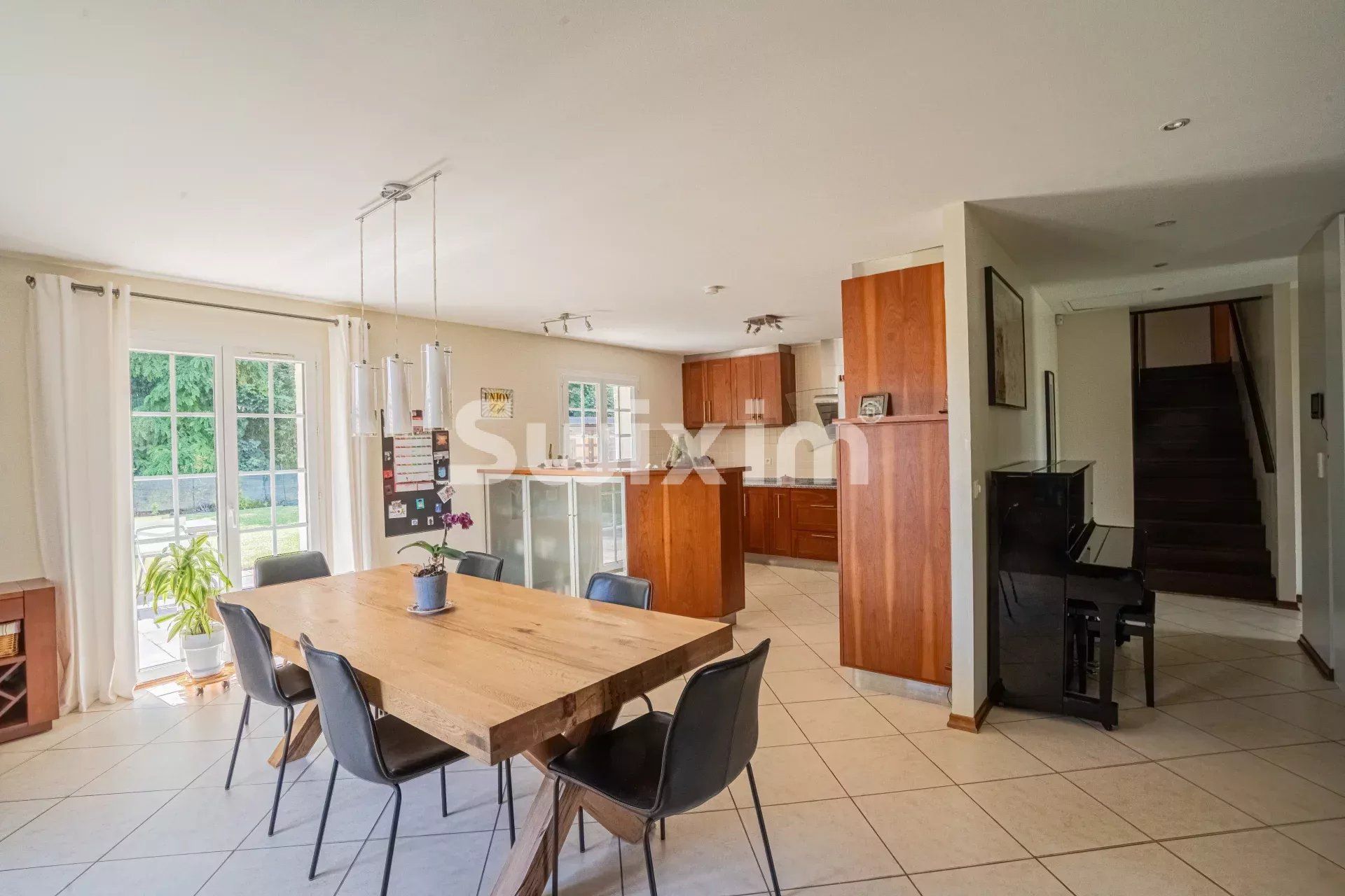 Sale House Crozet 6&nbsp;Rooms 165&nbsp;m²