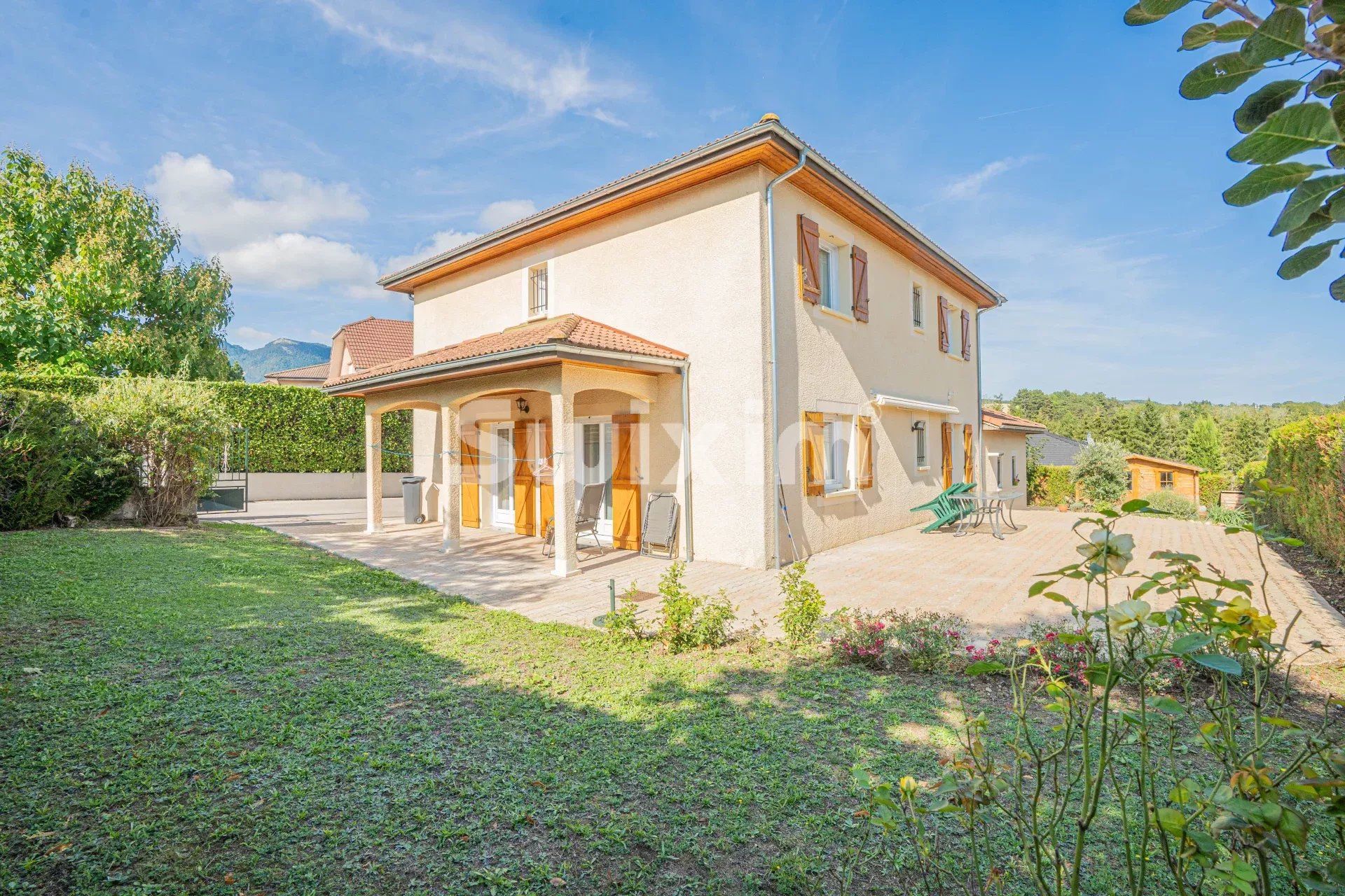 Sale House Cessy 6&nbsp;Rooms 181&nbsp;m²