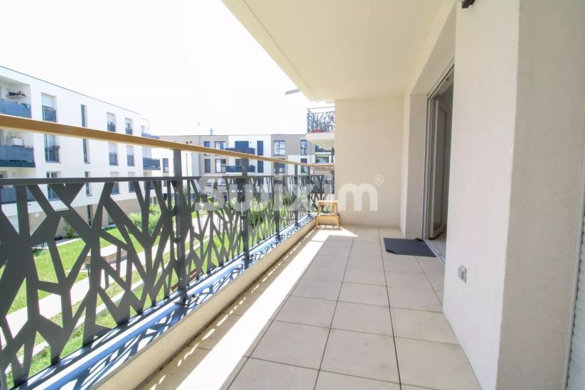 Sale Apartment Ferney-Voltaire 3&nbsp;Rooms 56.59&nbsp;m²