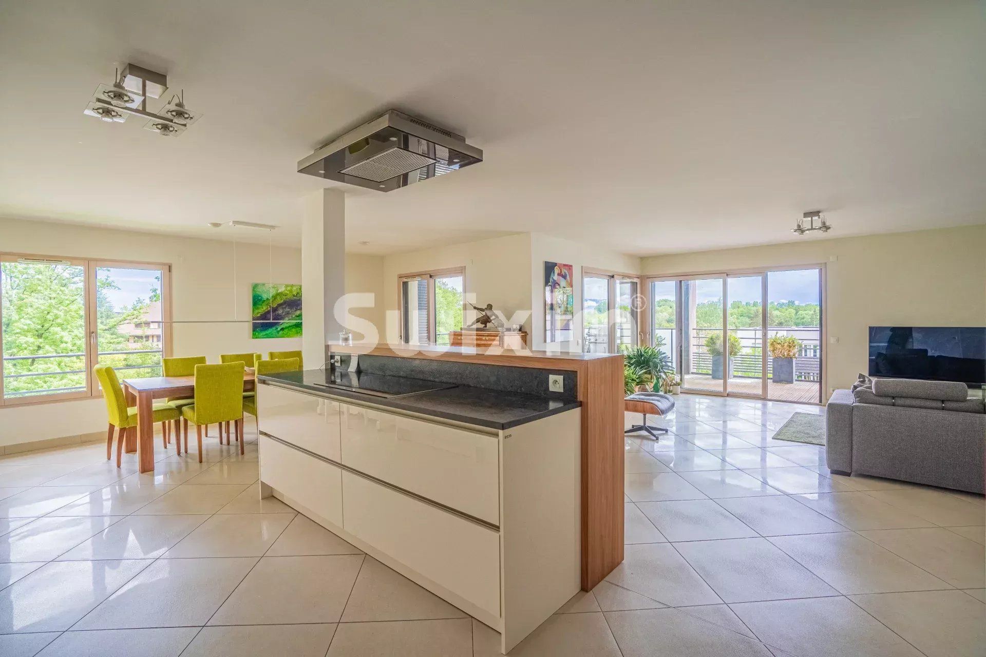 Sale Apartment Divonne-les-Bains 5&nbsp;Rooms 140&nbsp;m²