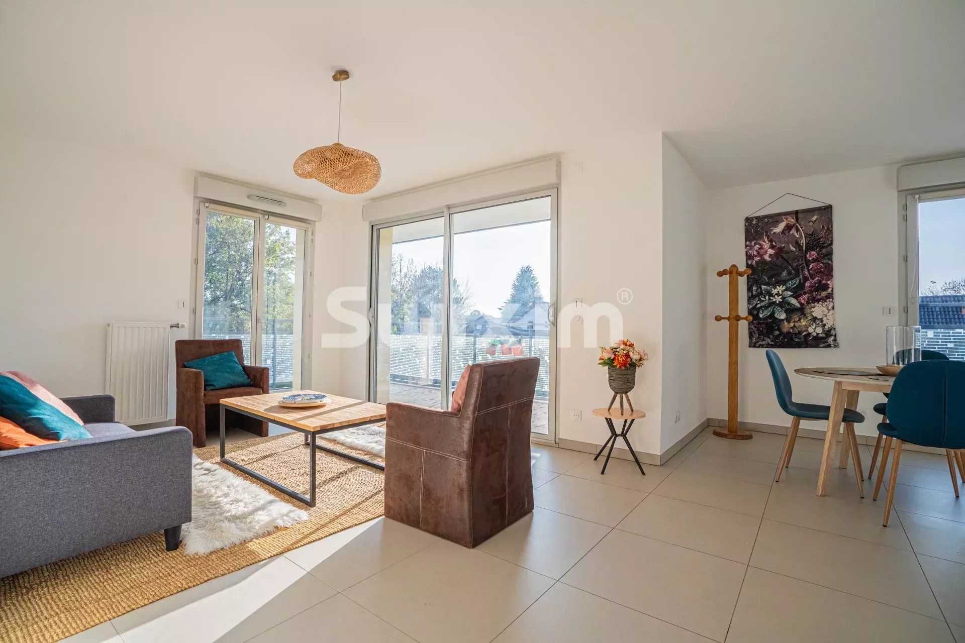Sale Apartment Ferney-Voltaire 3&nbsp;Rooms 69&nbsp;m²