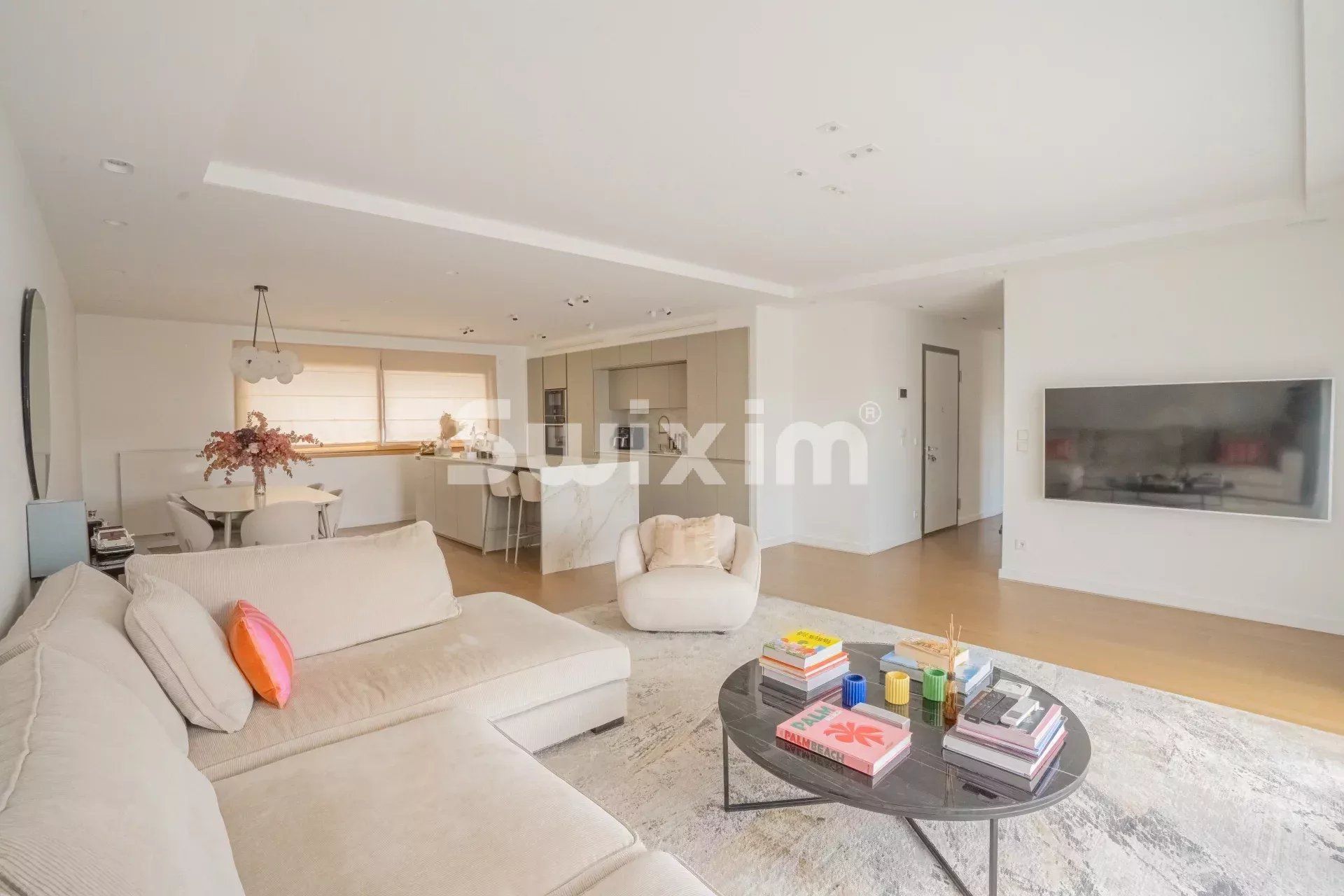 Sale Apartment Ornex 5&nbsp;Rooms 130&nbsp;m²