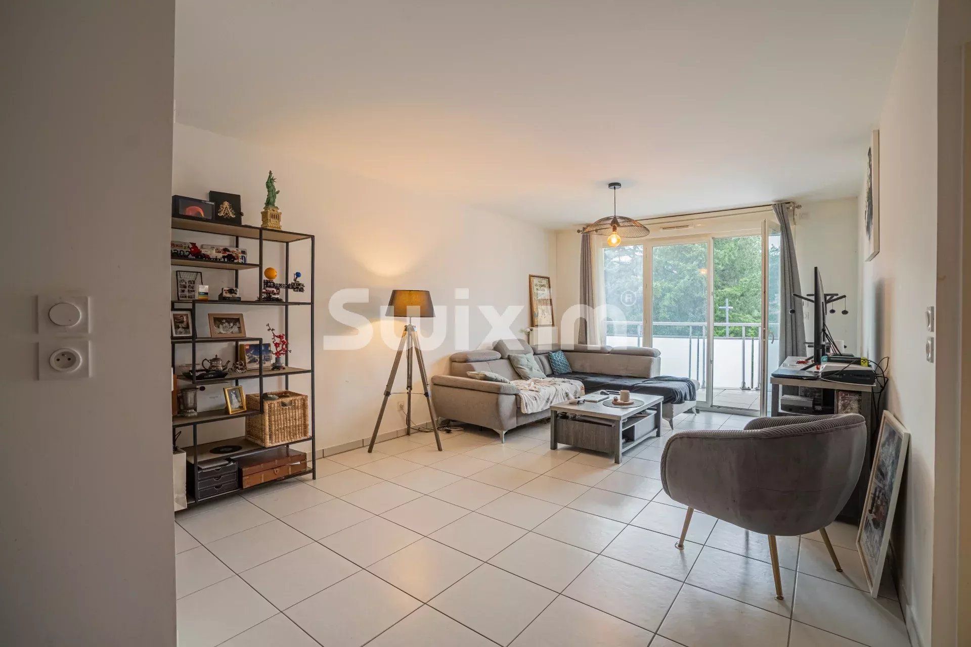 Sale Apartment Saint-Genis-Pouilly 2&nbsp;Rooms 49&nbsp;m²