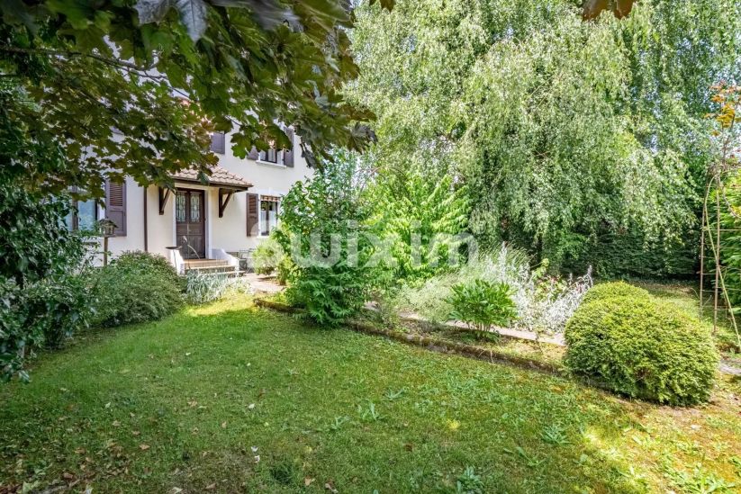Sale House Sergy 7&nbsp;Rooms 228.77&nbsp;m²