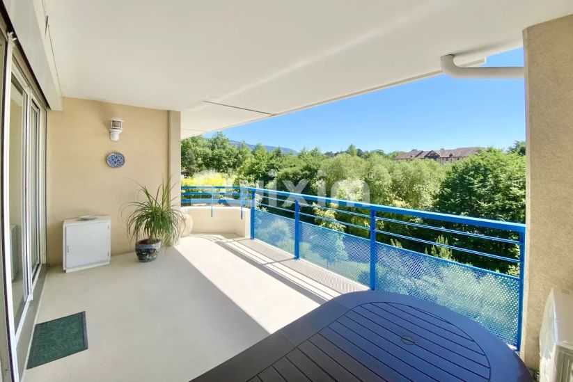 Vente Appartement Saint-Julien-en-Genevois 5&nbsp;Pièces 130&nbsp;m²