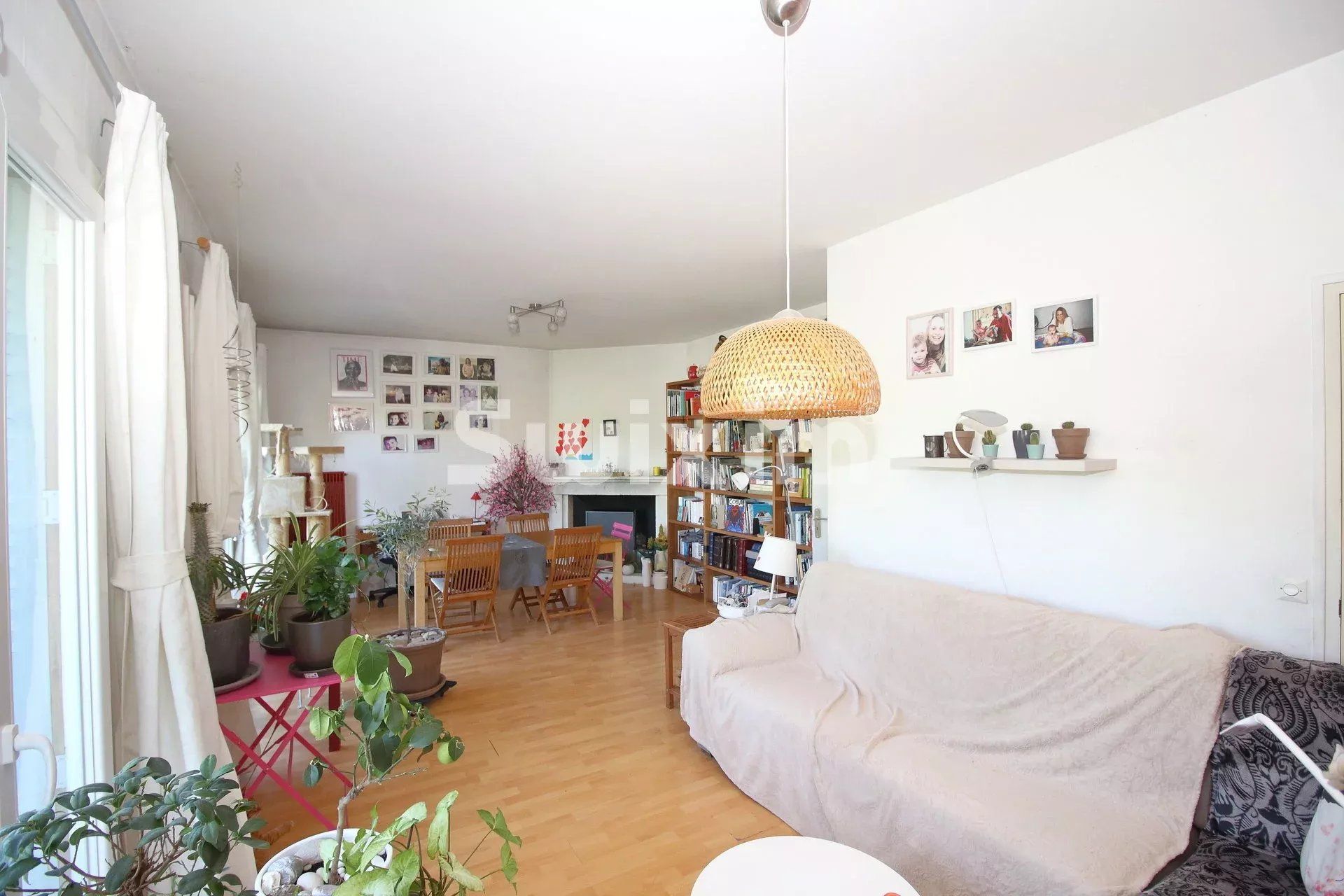 Sale House Ferney-Voltaire 8&nbsp;Rooms 174&nbsp;m²