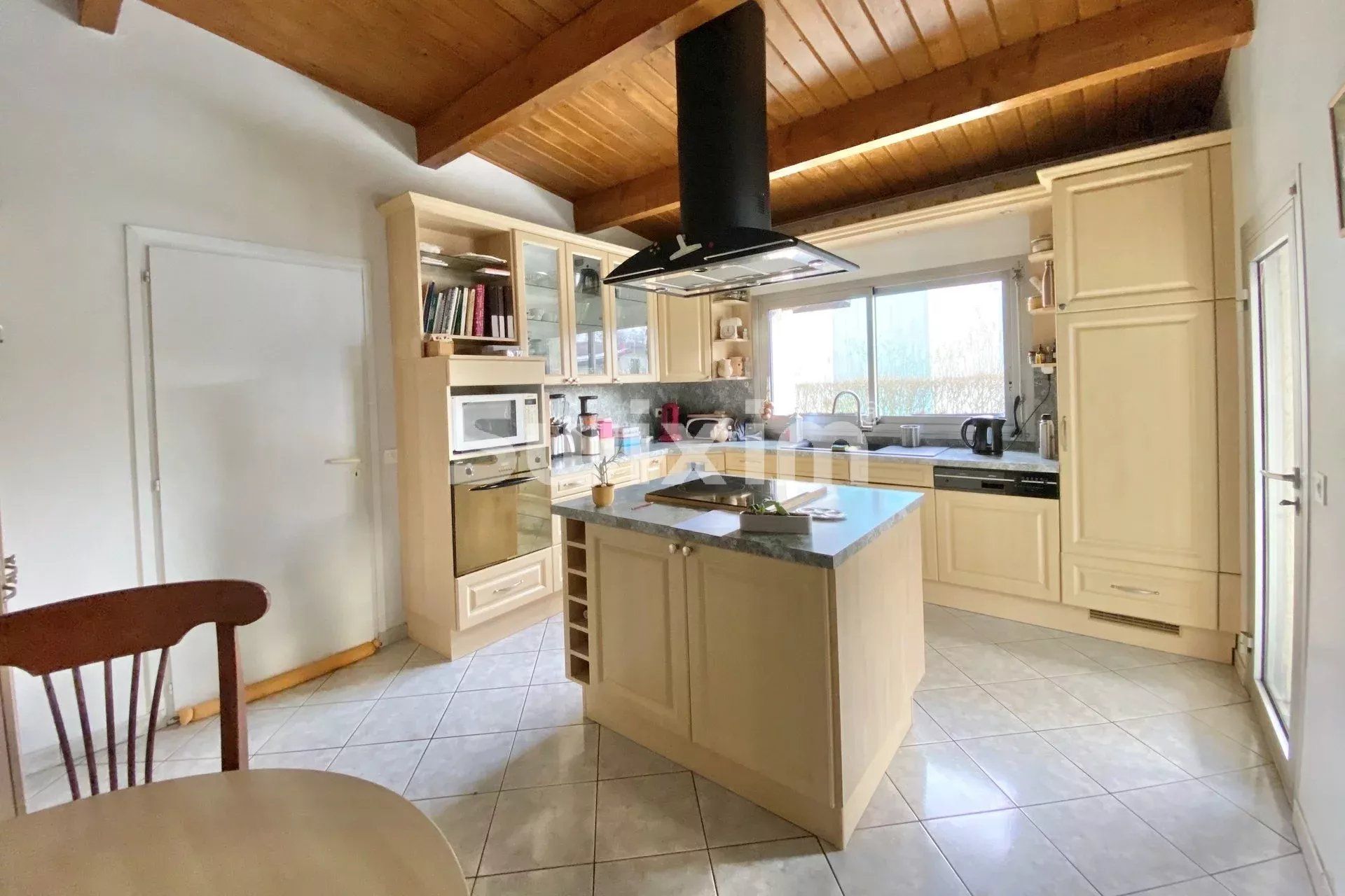 Sale House Divonne-les-Bains 13&nbsp;Rooms 325&nbsp;m²