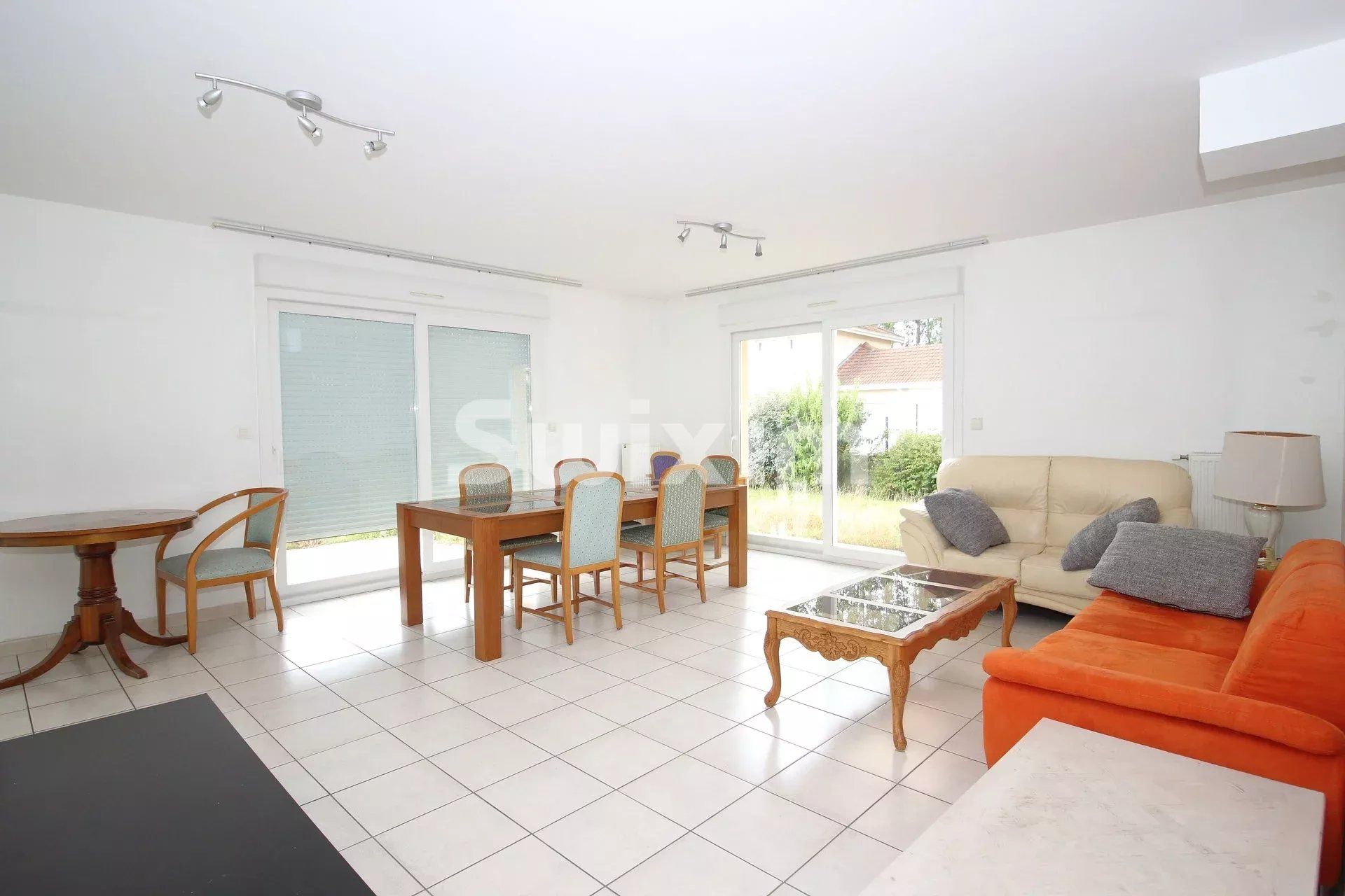 Sale House Ornex 5&nbsp;Rooms 146&nbsp;m²