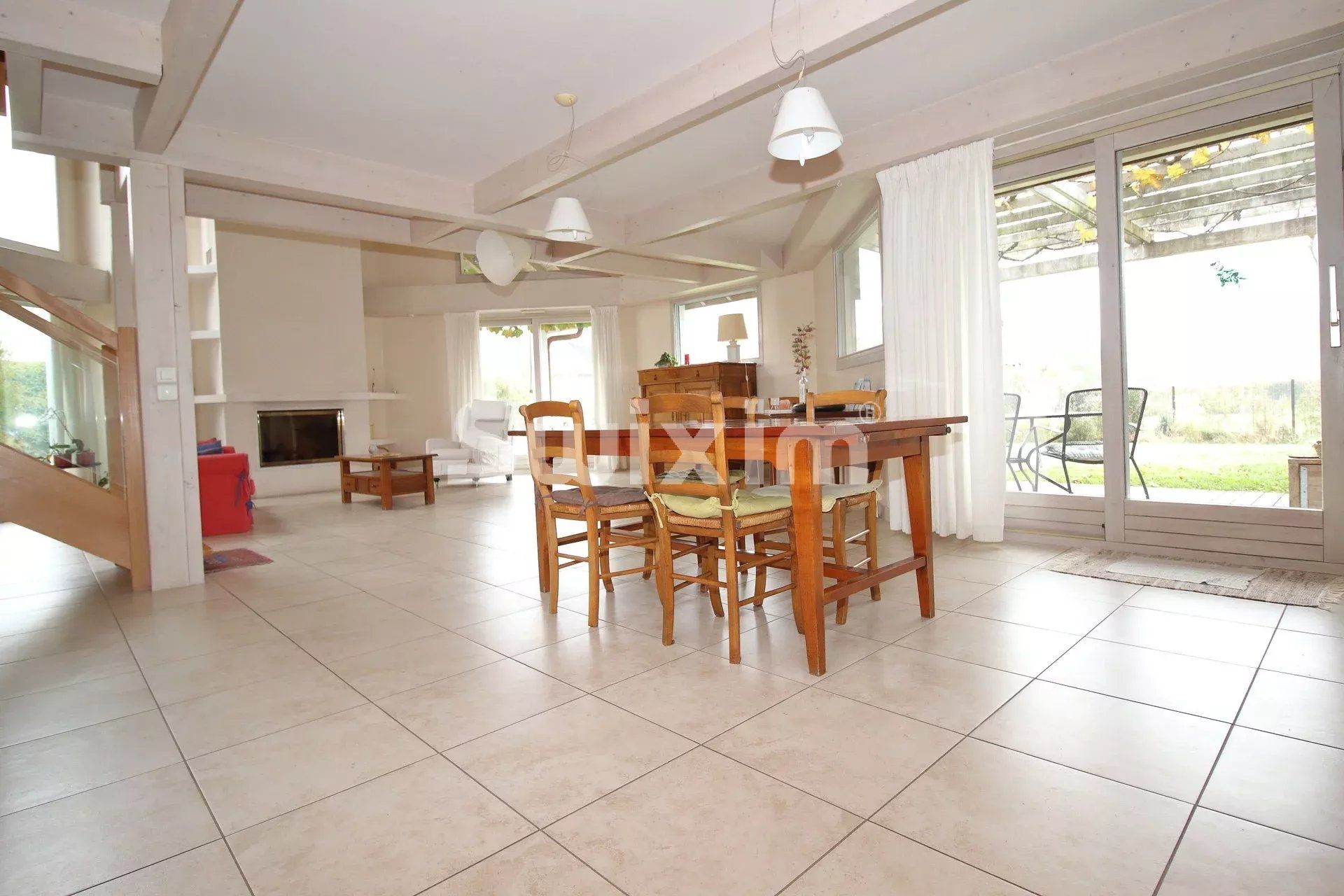 Sale House Prévessin-Moëns 7&nbsp;Rooms 226&nbsp;m²