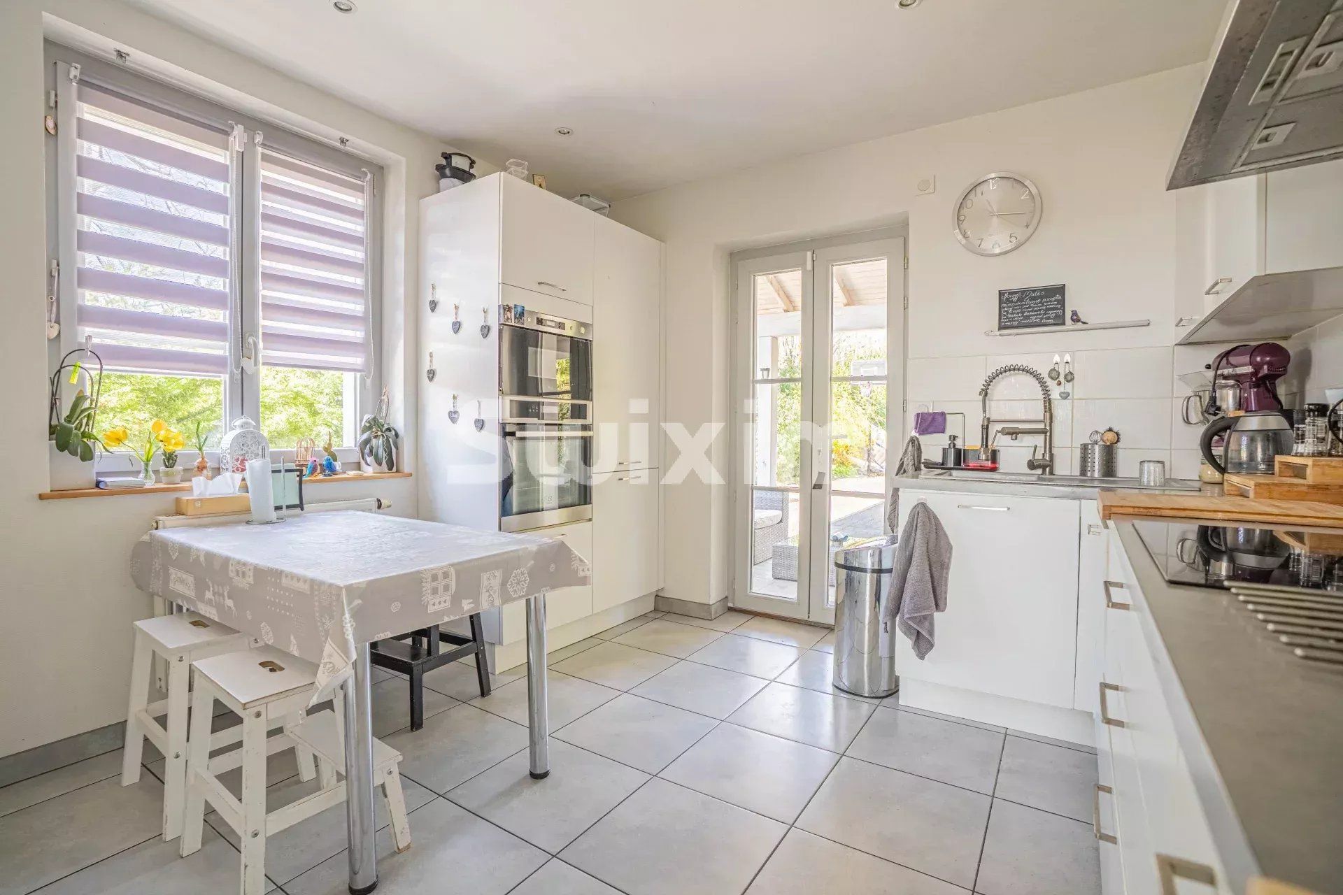 Sale House Divonne-les-Bains 9&nbsp;Rooms 260&nbsp;m²